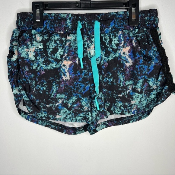 Fabletics Running Workout Shorts Medium Mesh Sides Drawstring Women - Picture 1 of 7